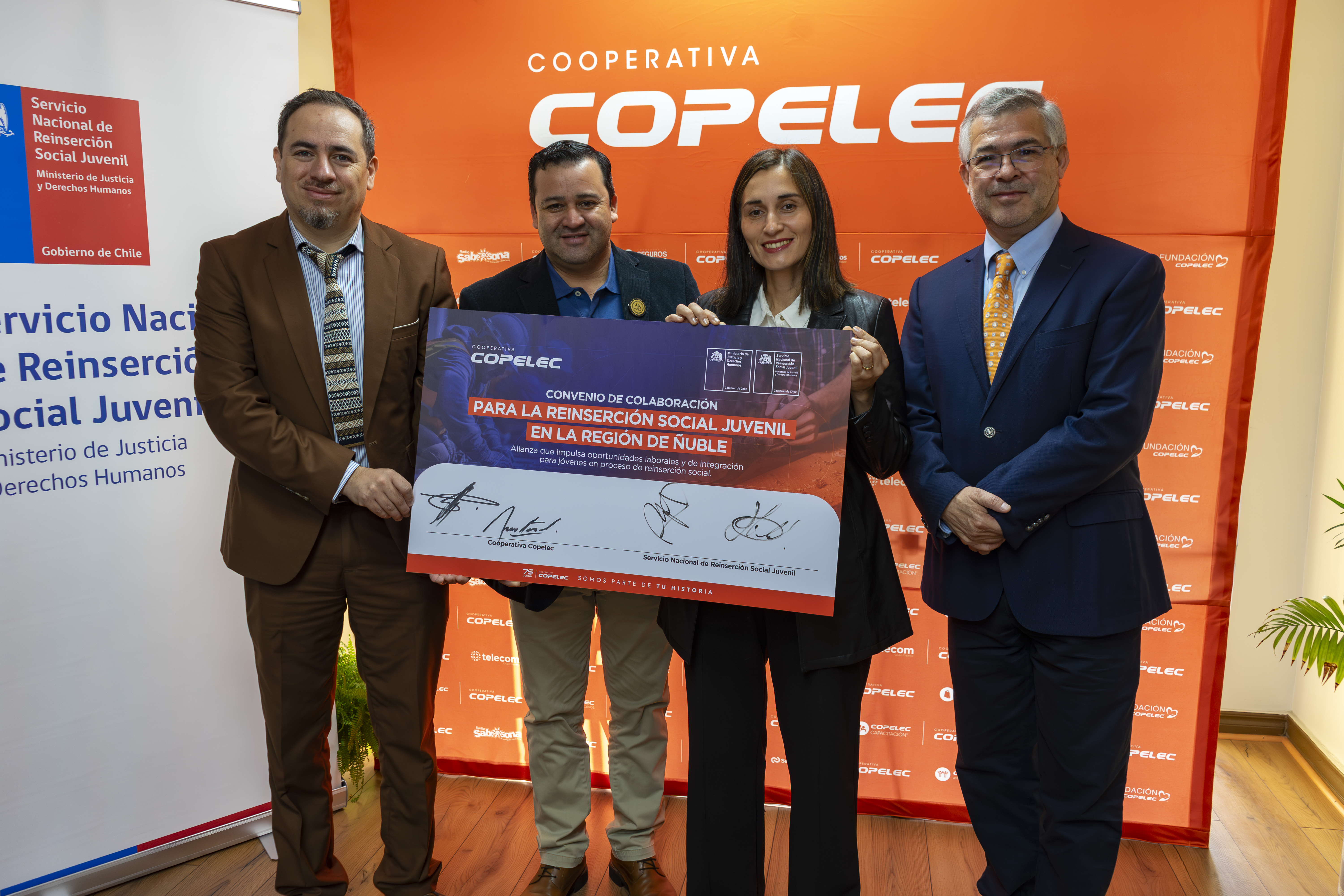 Copelec firma convenio para promover la reinserción social juvenil en Ñuble